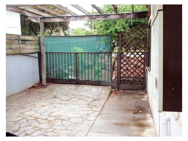 30 LERON AVENUE, Enfield SA 5085