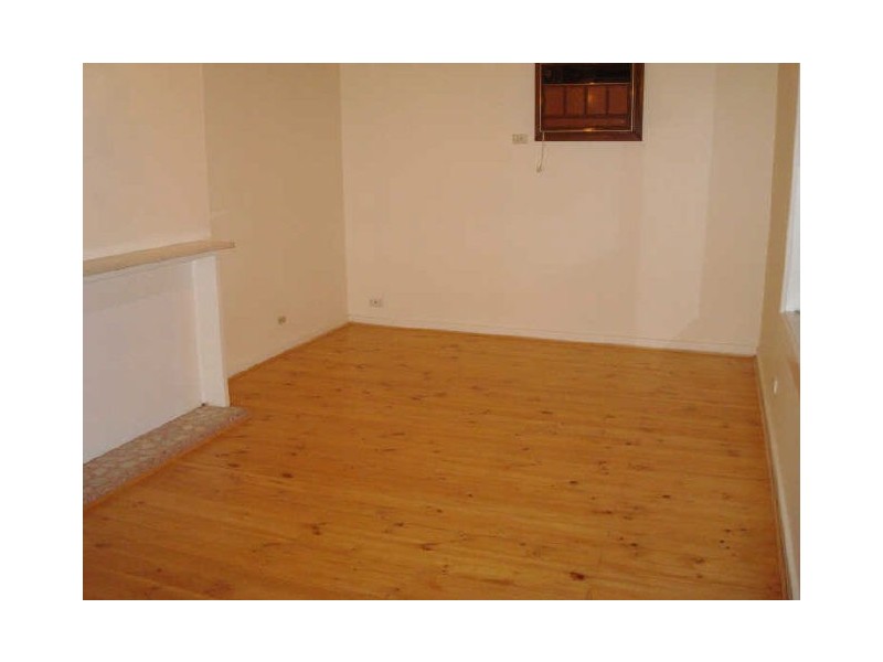 2 WILLIAM ROAD, Vale Park SA 5081