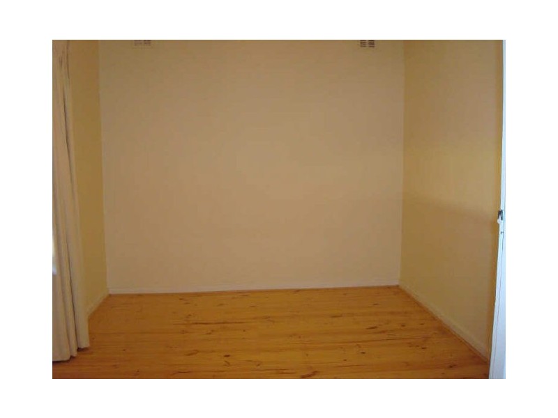 2 WILLIAM ROAD, Vale Park SA 5081