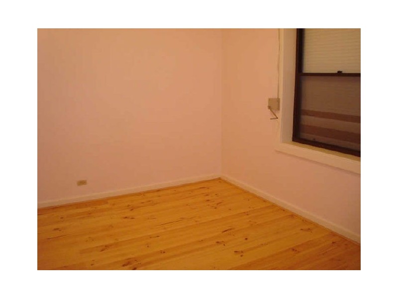 2 WILLIAM ROAD, Vale Park SA 5081