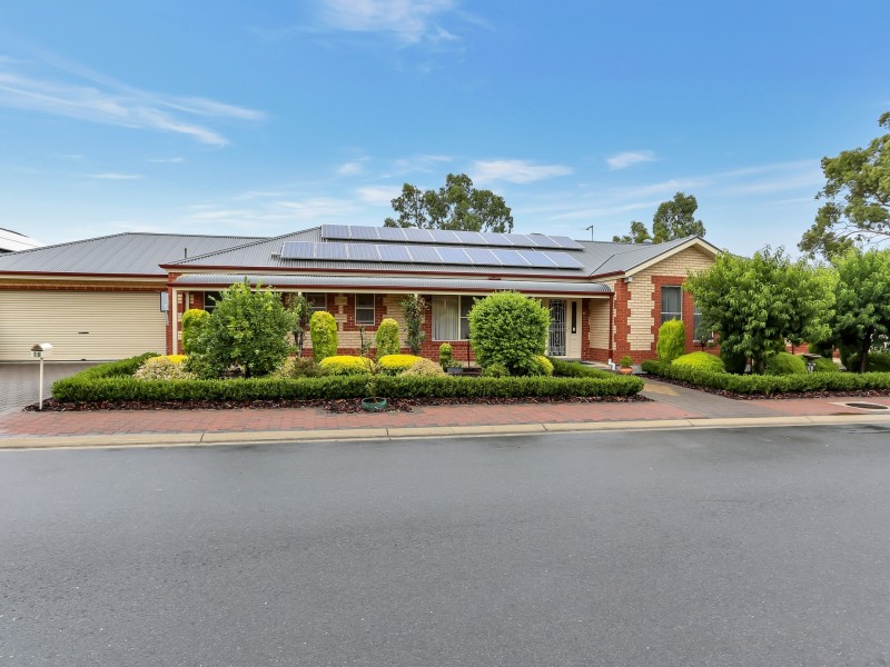 18 Oregan Crescent, St Agnes SA 5097
