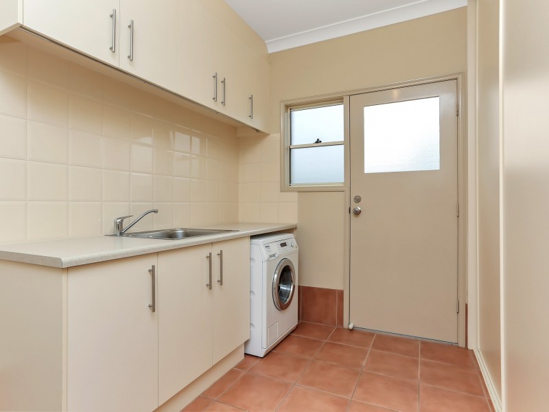 18 Oregan Crescent, St Agnes SA 5097