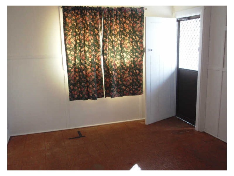 8 CEDAR AVENUE, Campbelltown SA 5074