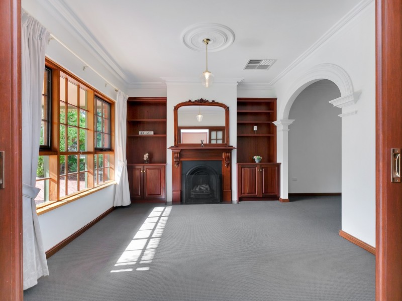 31 Sarnia Farm Road, St Agnes SA 5097