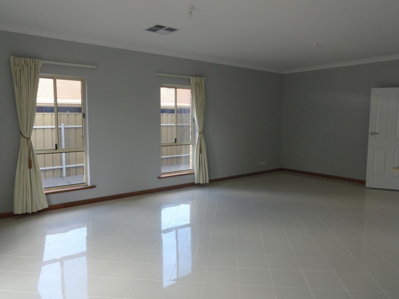 48 Burdett Drive, Paralowie SA 5108