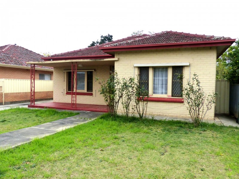 17 Brooker Ave, Campbelltown SA 5074