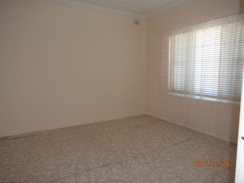 17 Brooker Ave, Campbelltown SA 5074