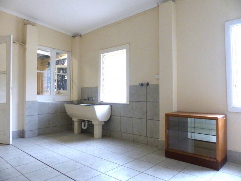 17 Brooker Ave, Campbelltown SA 5074