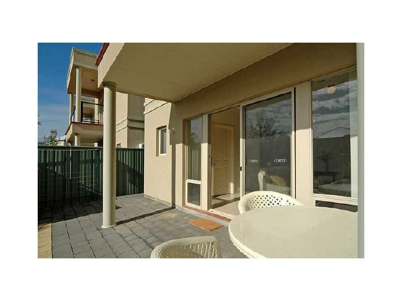 16 GAIRDNER LANE, Mawson Lakes SA 5095