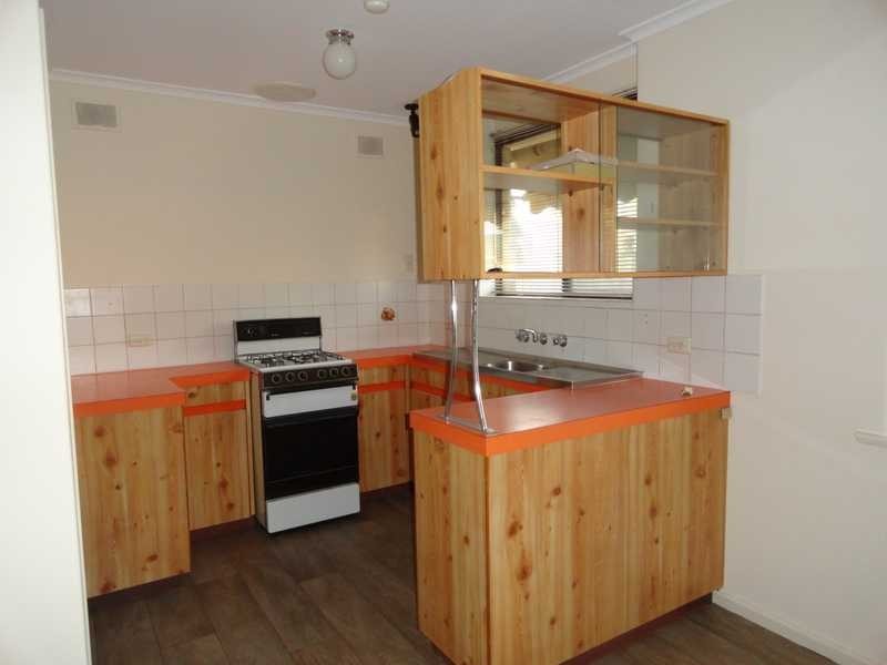 1 / 52 Newton Road, Campbelltown SA 5074