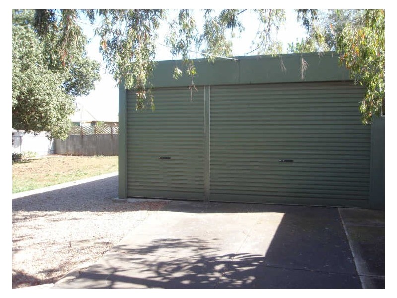 11 DENMEAD AVENUE, Campbelltown SA 5074