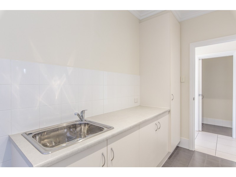 9A Denmead Ave, Campbelltown SA 5074