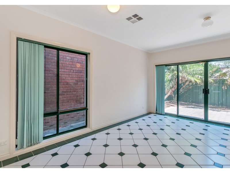 3 Thiele Grove, Kensington Park SA 5068