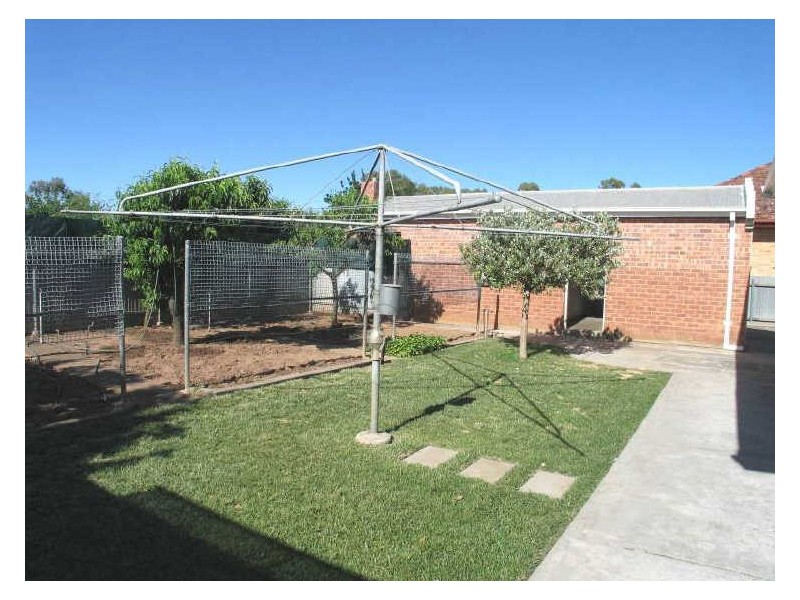 106 MONTACUTE ROAD, Hectorville SA 5073