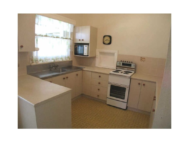 18 DRYDEN STREET, Tranmere SA 5073