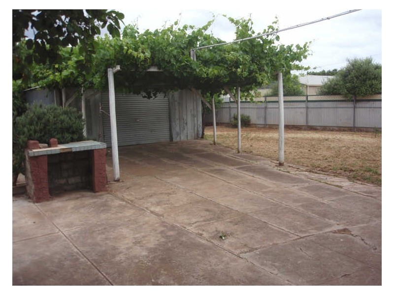 28 Braemore Tce, Campbelltown SA 5074
