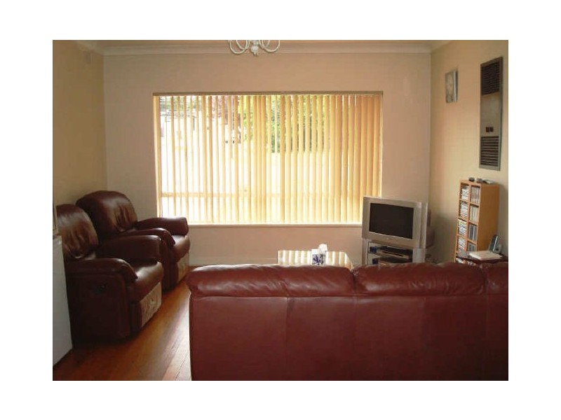 27 FARNHAM TERRACE, Dernancourt SA 5075