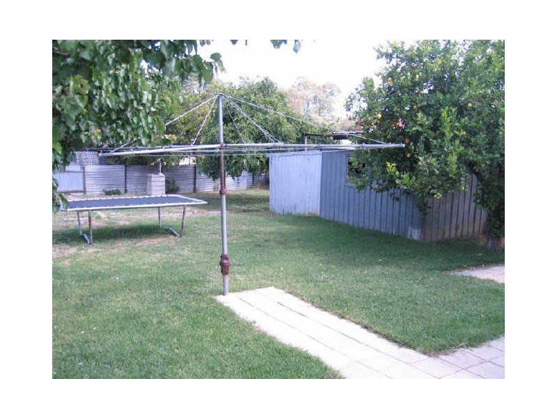 27 FARNHAM TERRACE, Dernancourt SA 5075