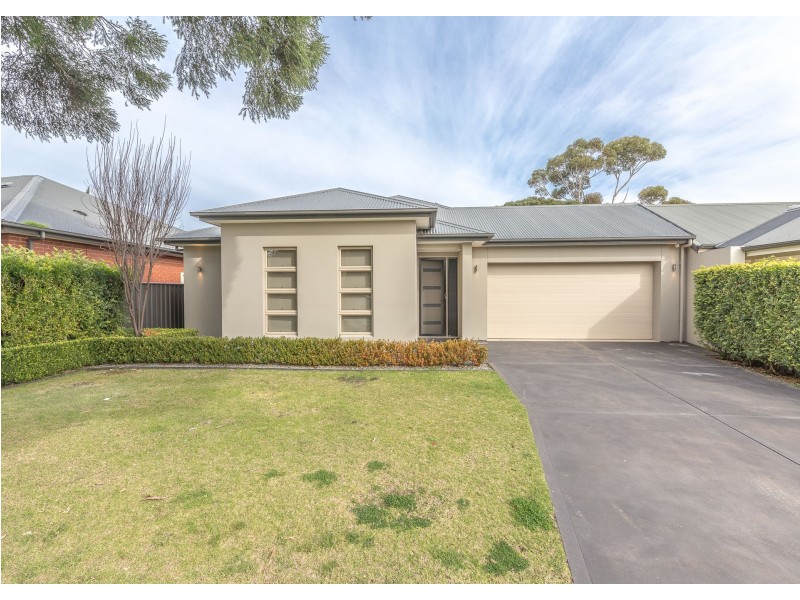 2b Leslie Avenue, Campbelltown SA 5074