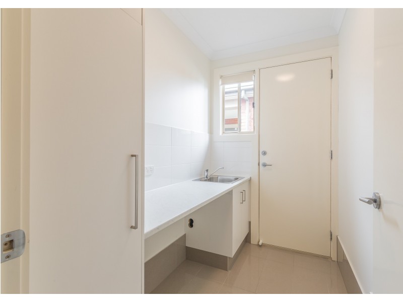 2b Leslie Avenue, Campbelltown SA 5074