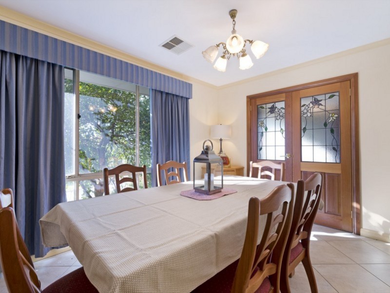 43 Burnbank Grove, Athelstone SA 5076