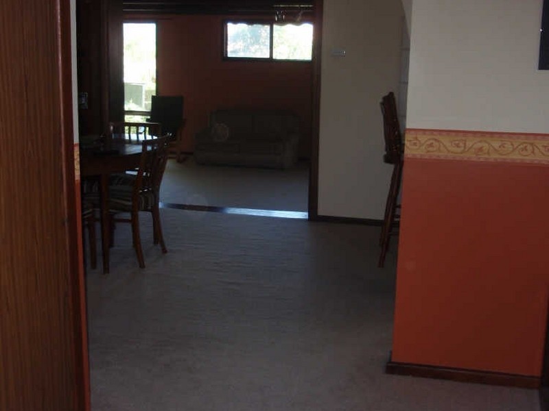 17 Robertson Crescent, Redwood Park SA 5097