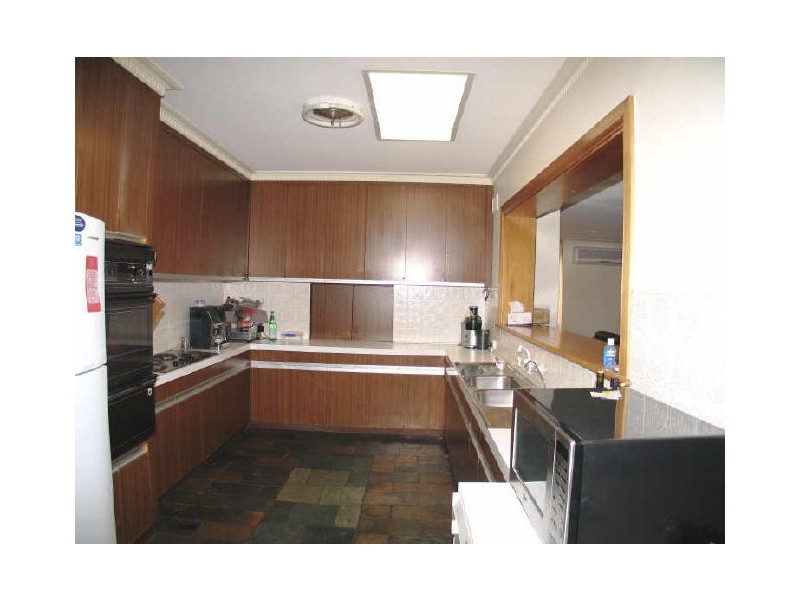 21 MAYFRED AVENUE, Hope Valley SA 5090