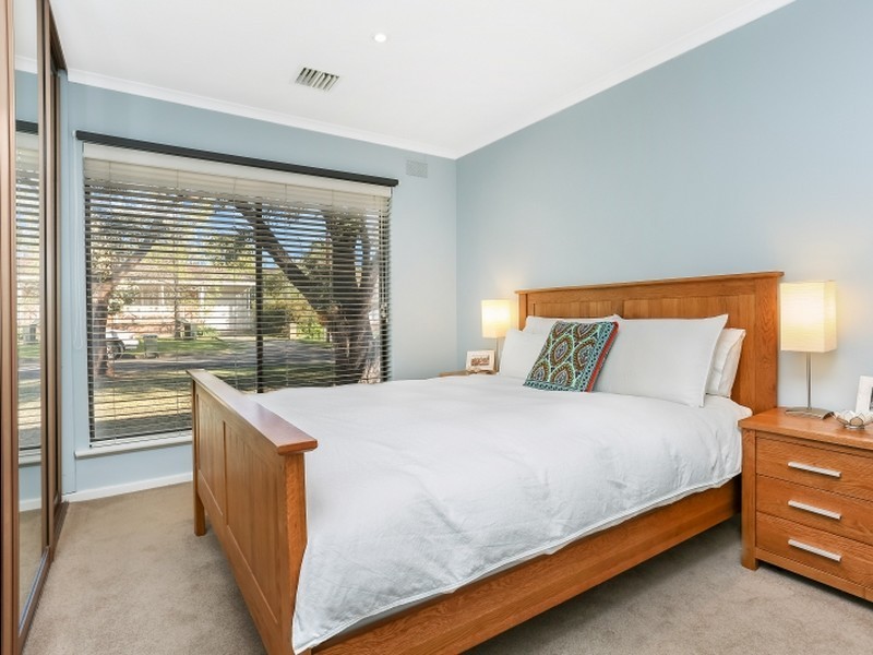 15 Beaufort Crescent, Felixstow SA 5070