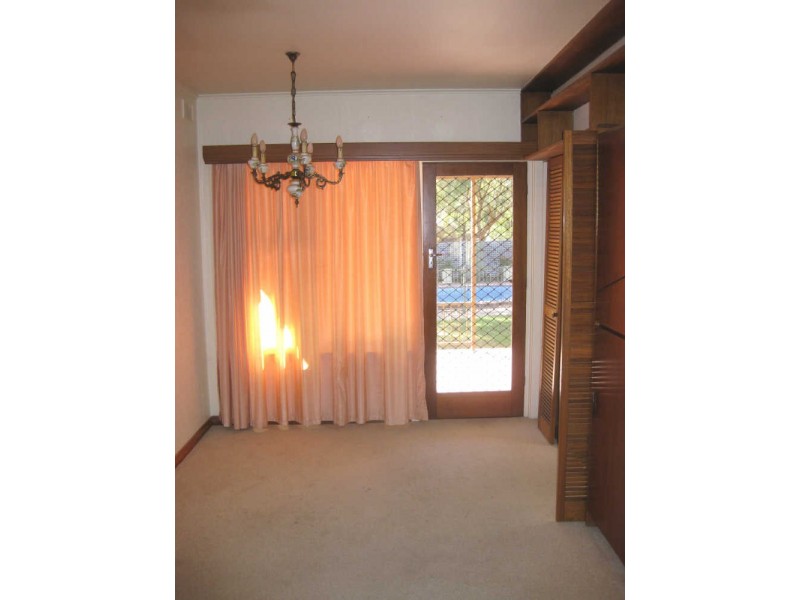 11 Range Road, Paradise SA 5075