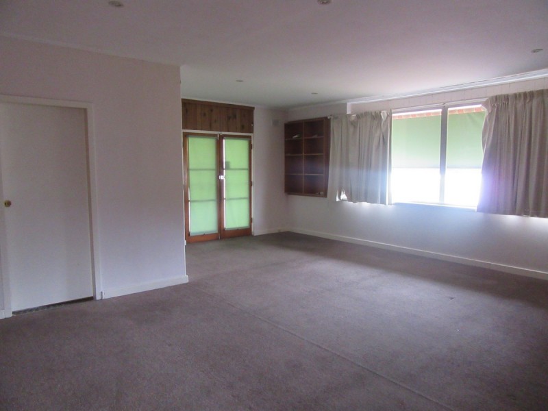 68 Cresdee Road, Campbelltown SA 5074