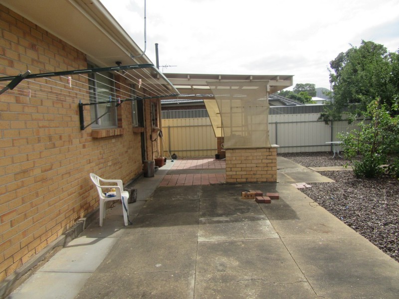 68 Cresdee Road, Campbelltown SA 5074