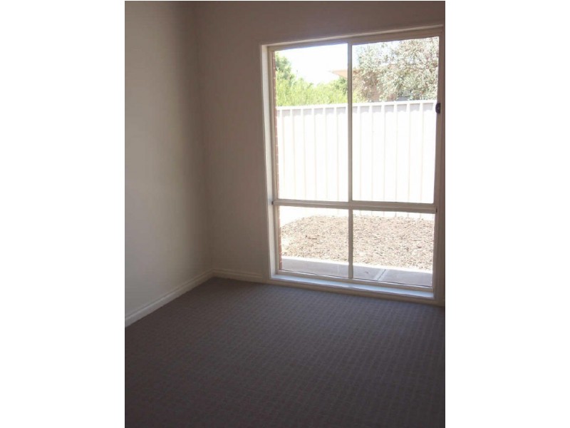 425 GRANGE ROAD, Seaton SA 5023