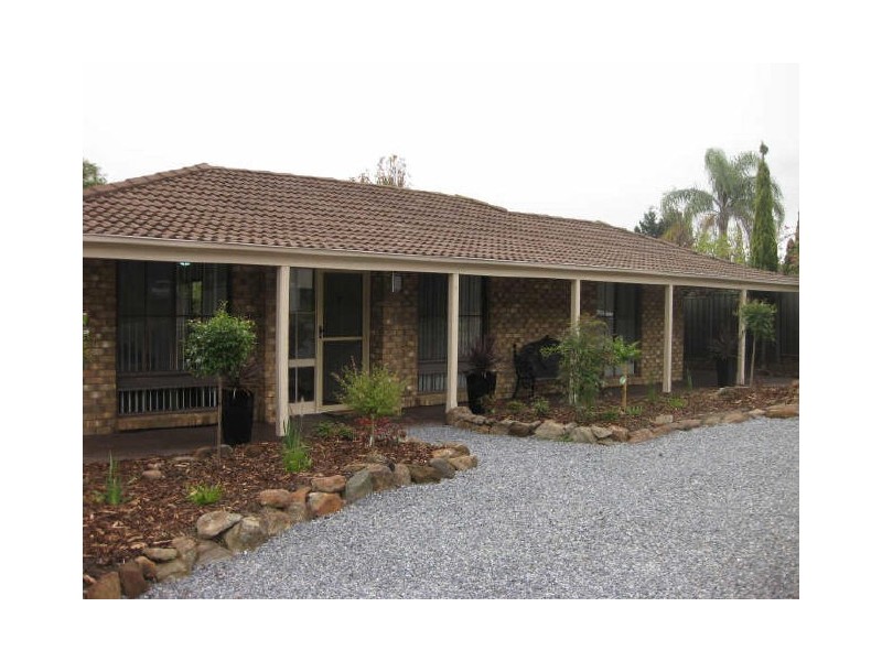 6 SARNIA FARM ROAD, St Agnes SA 5097