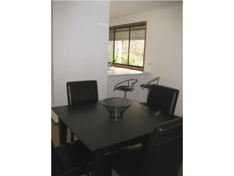 6 SARNIA FARM ROAD, St Agnes SA 5097