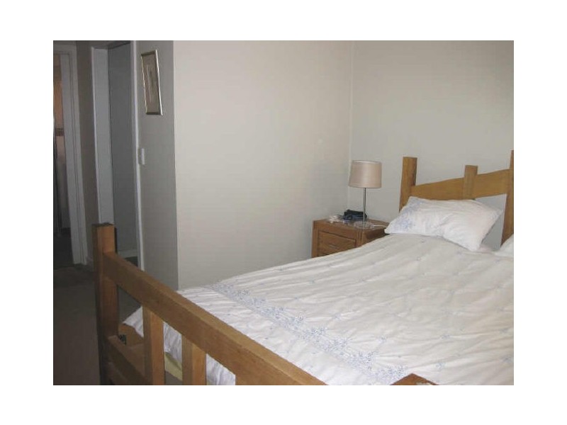 2B ALAN AVENUE, Campbelltown SA 5074