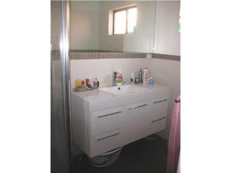 2B ALAN AVENUE, Campbelltown SA 5074