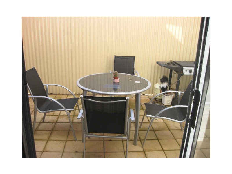 2B ALAN AVENUE, Campbelltown SA 5074