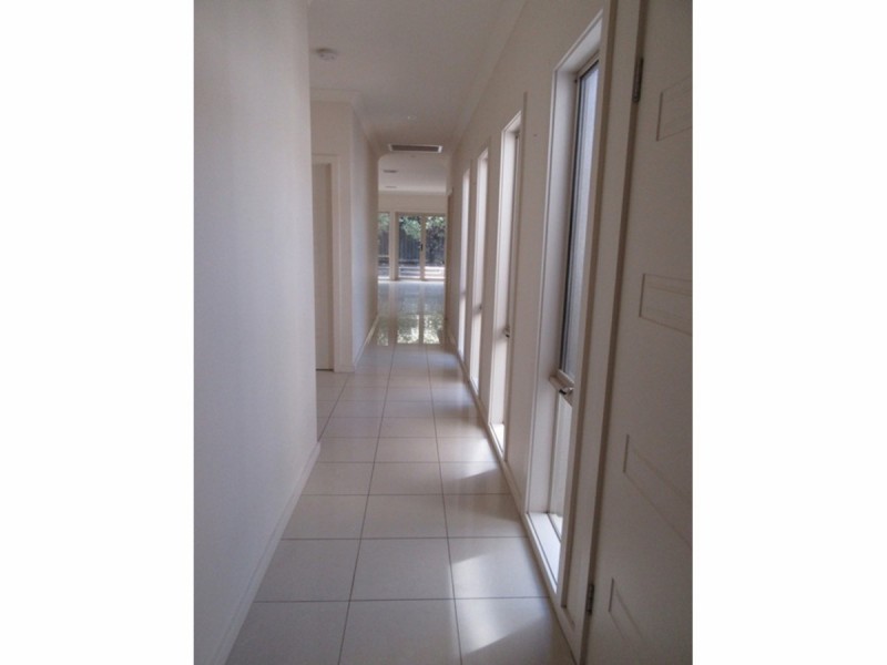 11B Leslie Avenue, Campbelltown SA 5074