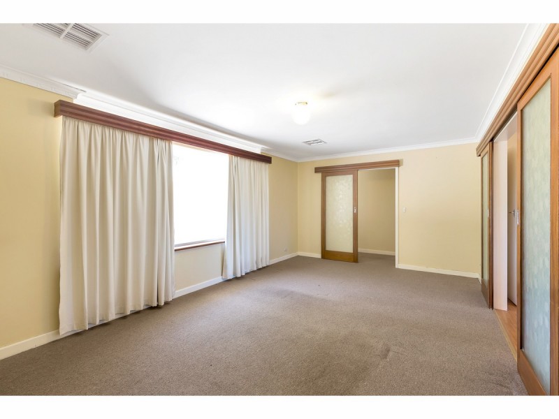 16 Barns Avenue, Highbury SA 5089