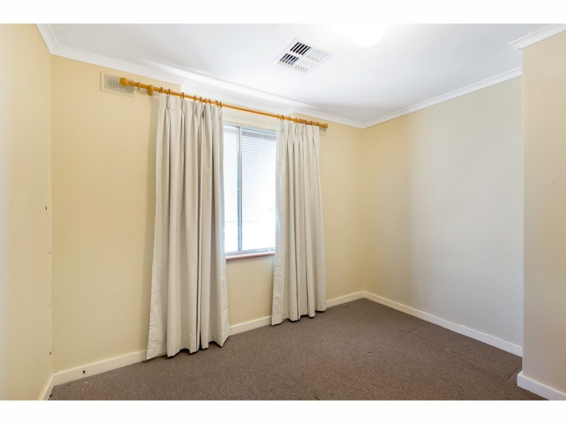 16 Barns Avenue, Highbury SA 5089