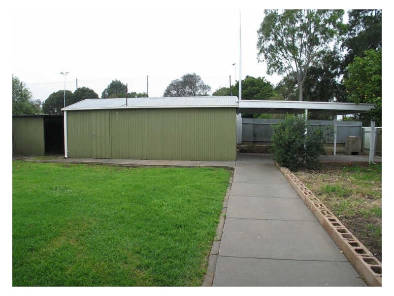 29 Emery Road, Campbelltown SA 5074