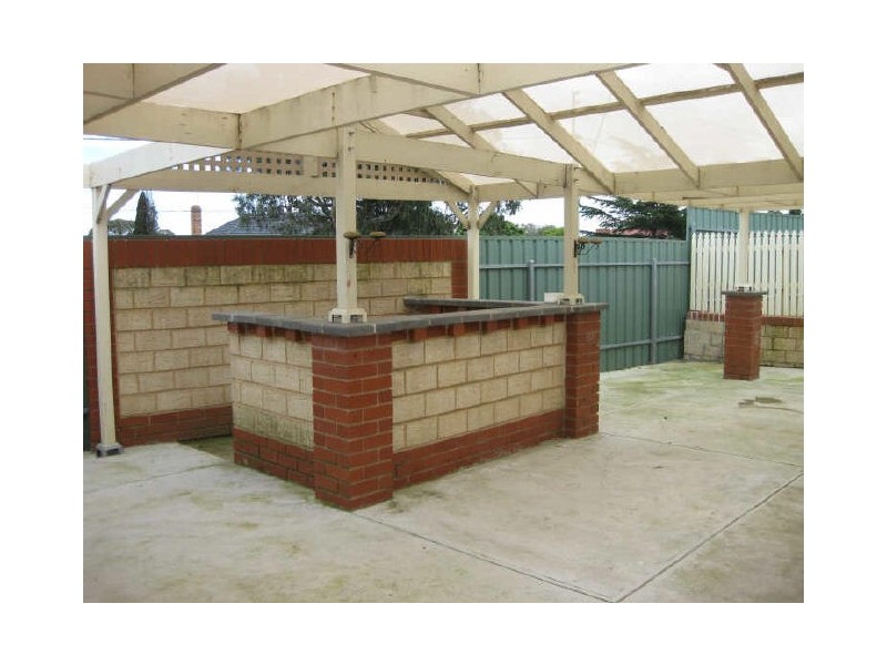 2 OLD SHEOAK COURT, Highbury SA 5089