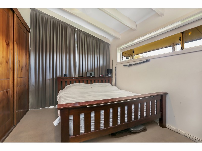 8 Streeton Avenue, Hope Valley SA 5090