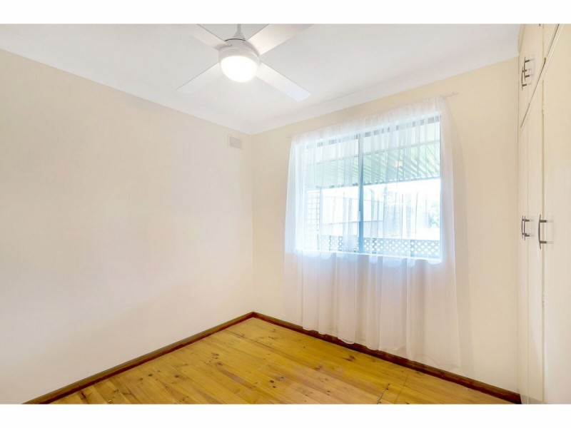 20 Sturt Road, Valley View SA 5093