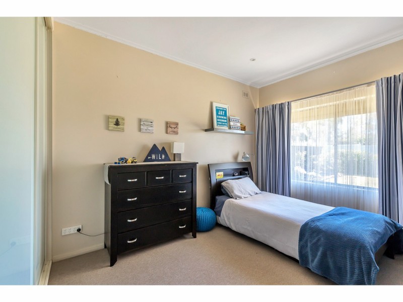 35 Montacute Road, Campbelltown SA 5074