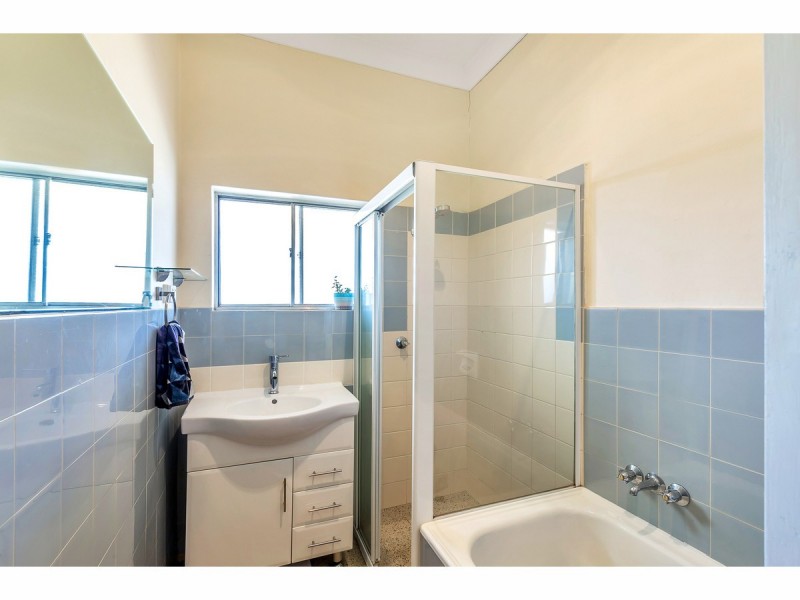 35 Montacute Road, Campbelltown SA 5074