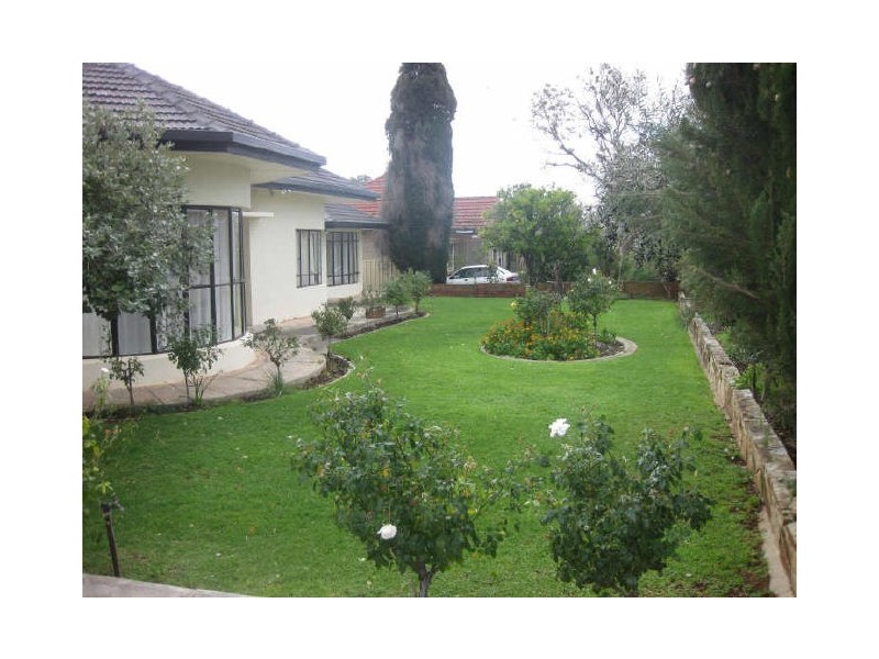29 ROWLAND ROAD, Magill SA 5072