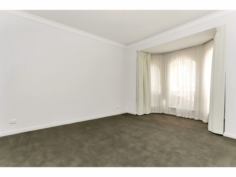 22 Sitters Memorial Drive, Burnside SA 5066