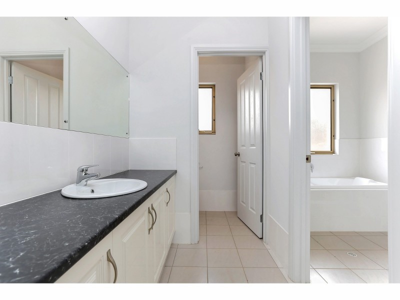 22 Sitters Memorial Drive, Burnside SA 5066