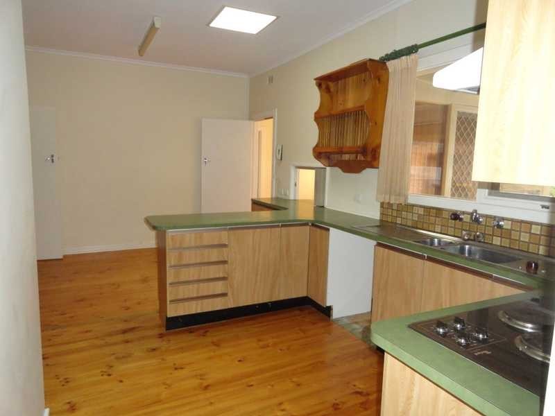 17 Russell Road, Athelstone SA 5076